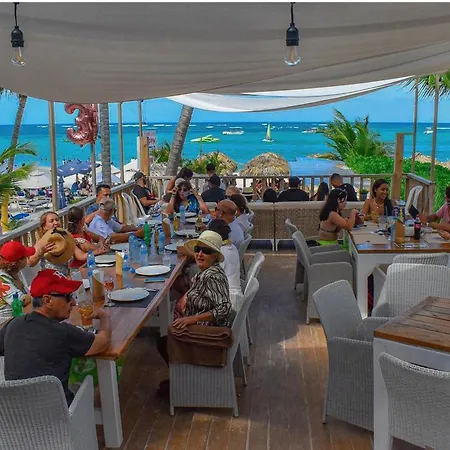 Los Corales Villas And Suites - Beach Club, Spa, Restaurants